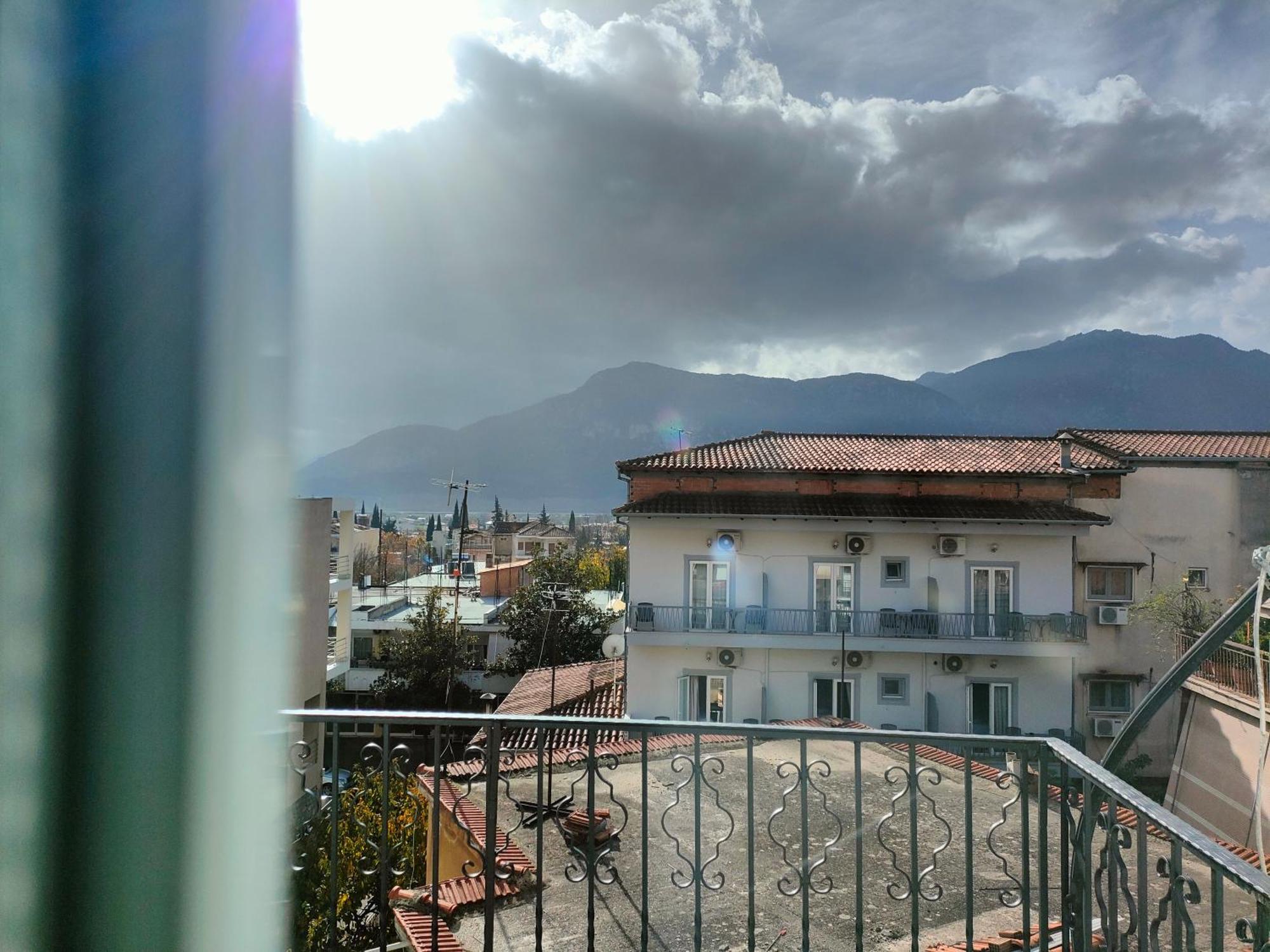 Meteora Scenic Loft Apartment Kalambaka Bagian luar foto