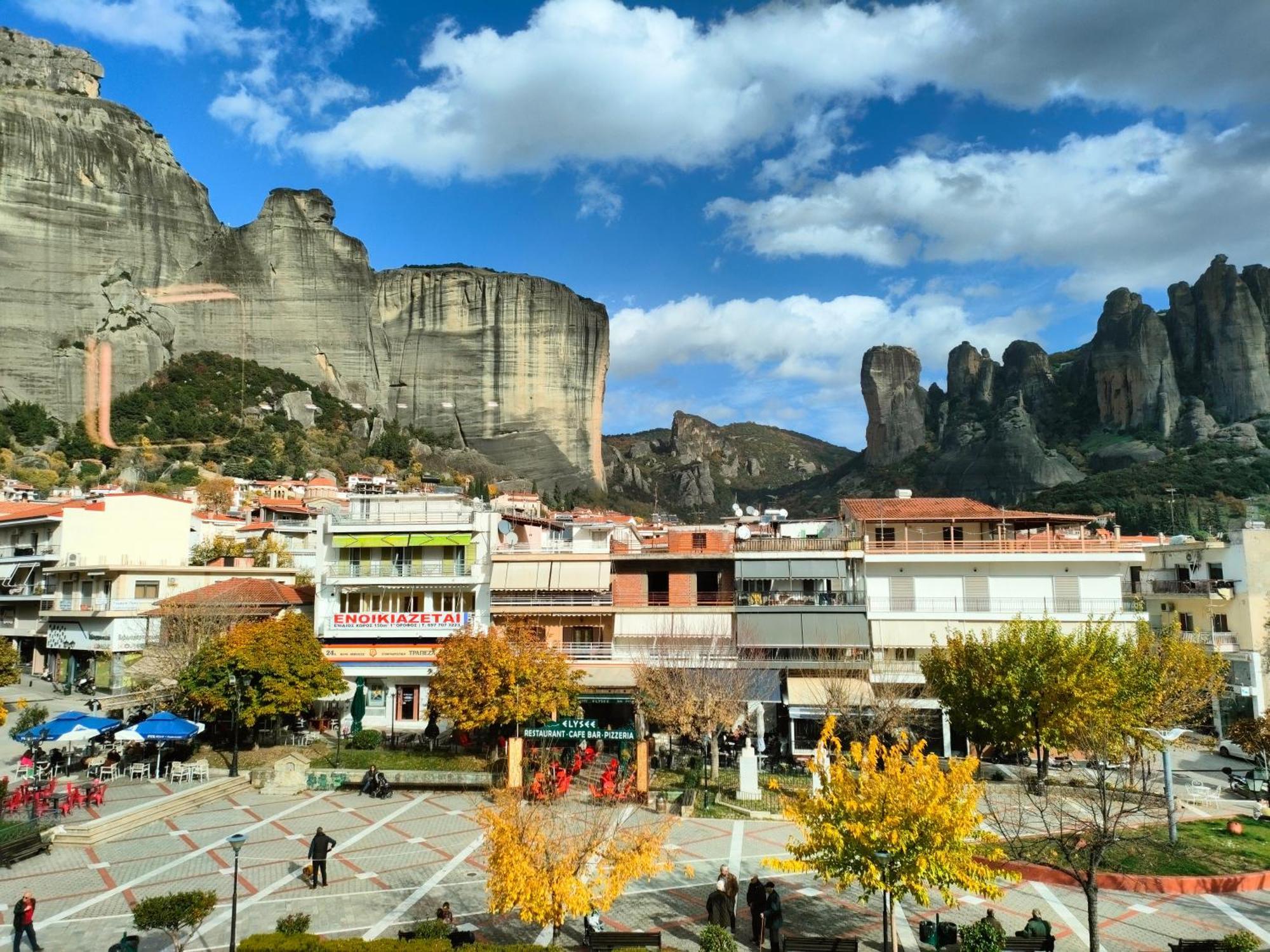 Meteora Scenic Loft Apartment Kalambaka Bagian luar foto
